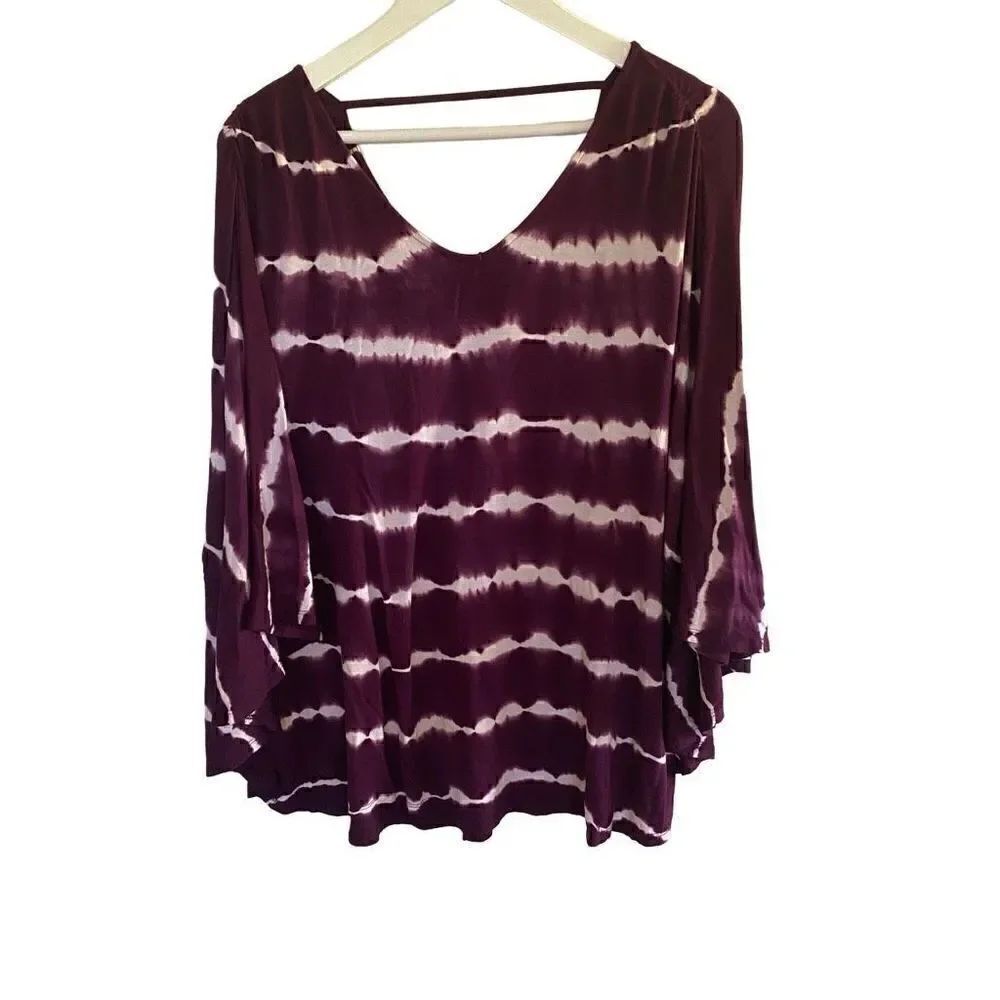 Lane Bryant size 14/16 short sleeve tie dye bat wing blouse striped purple